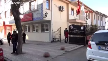 Güvenlik Görevlisinden Akıl Almaz 'Sosyal' Dolandırıcılık