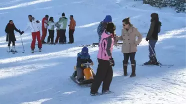 Cıbıltepe Kayak Merkezi'nde Kar Kalınlığı 75 Santimi Buldu
