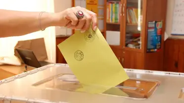 Son Seçim Anketinde AK Parti'nin Oy Oranı Yüzde 35.5