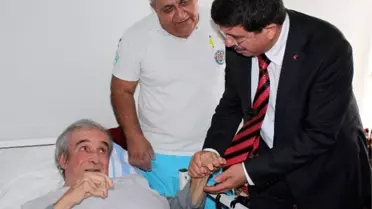 Evde Yatan Hastaya Diş Tedavisi