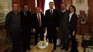 M.kemalettin Moda Merkezi Derneği Vali Toprak'ı Ziyaret Etti