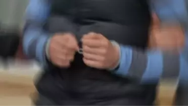 Üvey Annesini Bıçakladığı İddia Edilen Kişi Tutuklandı