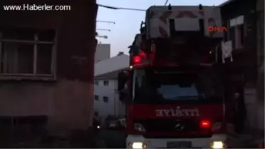 Beyoğlu'nda Korkutan Yangın