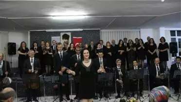 Huzurevi Sakinlerine Konser Verildi
