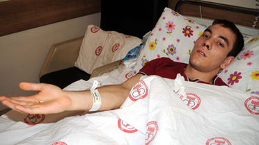 Liseli Gencin Burnunda Çıkan Diş Ameliyatla Alındı