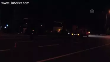 Yolcu Otobüsü ile Otomobil Çarpıştı: 2 Kişi Yaralı