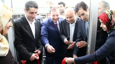 AK Parti'nin Esenyurt Seçim Büroları Açıldı