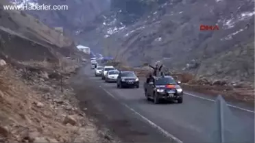 Şırnak Askeri Konvoy, BDP'lilerin Arasından Böyle Geçti