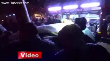 Mahsur Kaldığı Araçtan 2 Saat Sonra Çıkarılabildi