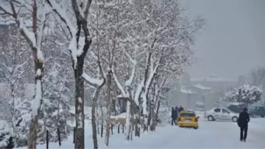 Doğu'da 419 Köyle Ulaşım Sağlanamıyor