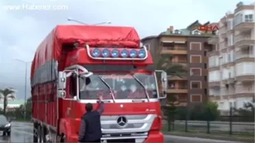 Muz Taşıyan Kamyona Saldırı
