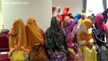 Somalili Öğrenciler, Ayvalık'ta Tatil Yapıyor
