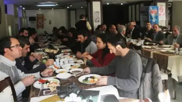 BDP Tuşba Eş Başkan Adayları Basınla Kahvaltıda Buluştu