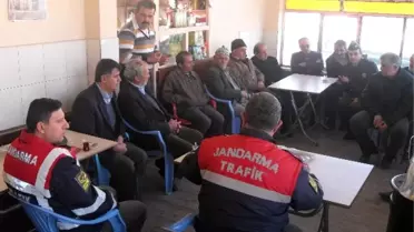 Meram Jandarma Trafik Timi Hatunsaray'da Seminer Verdi
