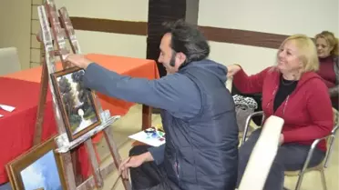 Resim Tutkunları Kursta Stres Atıyor