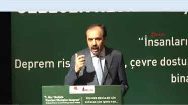 Bakan Yardımcısını Şok Eden '10. Yıl Marşı' Protestosu