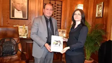'Çiçeğin Başkenti' Bayındır'ın Evleri Kitap Oldu