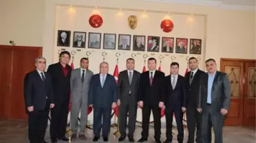 Müsiad İzmir Heyeti, Vali Toprak'ı Ziyaret Etti