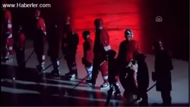 Buz hokeyi: Hazırlık maçı -