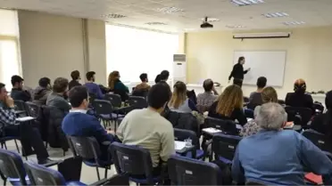 Üniversiteli Gençlere Sinema- Televizyon Eğitimi Veriliyor