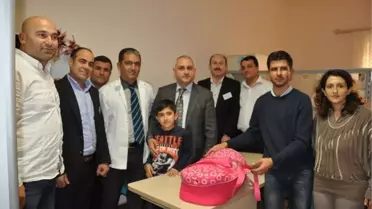 Erdemli Devlet Hastanesi'ne Yardımda Bulunan İşadamlarına Plaket