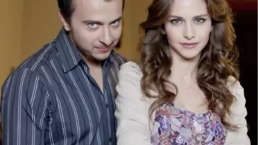 Gençler Aşka İnanıyor