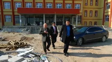 Kaymakam Aktürk Okul İnşaatını İnceledi
