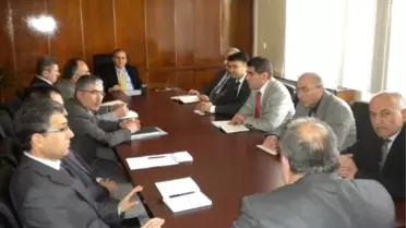 Kaymakam Beyazyıldız Okul Müdürleriyle Toplandı