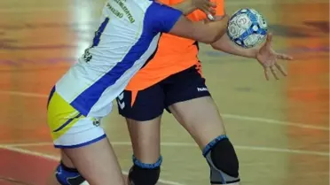 Hentbol Bayanlar Süper Ligi