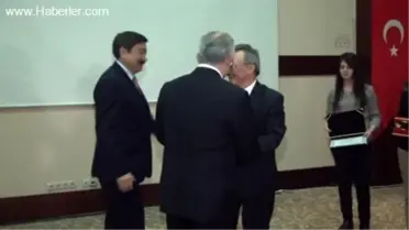 Kazak yazar Abdik'e Edebiyat Ödülü