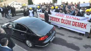 Zonguldak'ta Maden İşçilerinden Oturma Eylemi