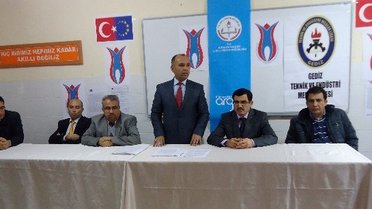 Gediz Teknik ve Endüstri Meslek Lisesi AB Proje Bilgilendirme Çalışmalarına Devam Ediyor