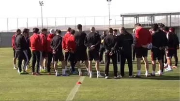 Sivasspor'da Kasımpaşa Mesaisi Başladı