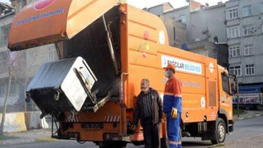 Bağcılar'da Her Gün 700 Ton Çöp Toplanıyor