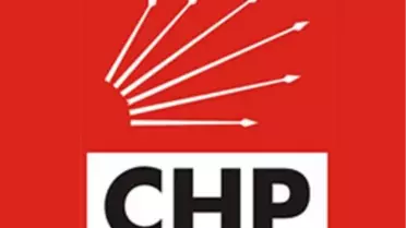 CHP'de 8 Yönetici ve 4 Belediye Meclis Üyesi Adayı İstifa Etti