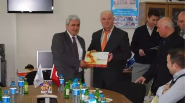 Malkara Anadolu Lisesi Öğretmenlerine Tablet Bilgisayar Dağıtıldı