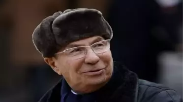 Fransa'da Senatör Dassault Serbest