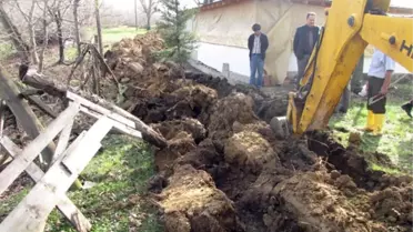 Akçakoca Esmanım Köyüne Su Şebekesi Döşeniyor