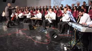 Aşkın Şarkıları' Konseri Mest Etti