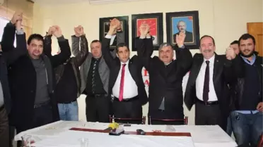 Edirne'de CHP'ye Katılanlara Rozetleri Takıldı