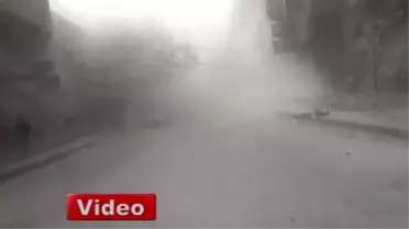Suriye'de Yabrud Kasabası Bombalandı
