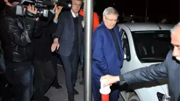 Aziz Yıldırım Tff Binasından Ayrıldı