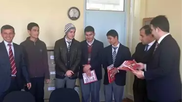 Kulu'da Denemede Dereceye Giren Öğrencilere Ödül Verildi