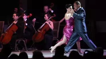 Adana'dan Tango Orkestrası Geçti