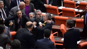 CHP'li Kulkuloğlu, Meclis'teki Kavga Nedeniyle Suç Duyurunda Bulunacak