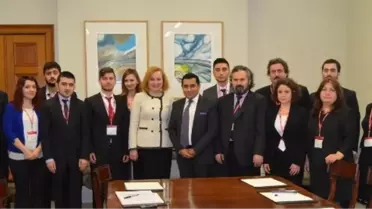 Siyaset Akademisi Avrupa' Londra'da Tamamlandı
