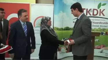 Türkoğlu'nda Kadın Çiftçilerin Traktör Keyfi