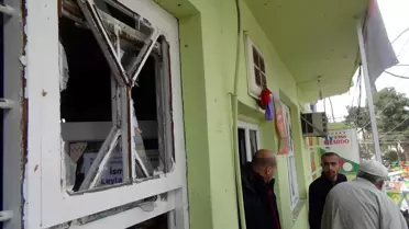 BDP Seçim Bürosuna El Yapımı Patlayıcı Atıldı