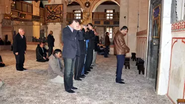Konya Mevlana Müzesi'nde 89 Yıl Sonra İlk Namaz Kılındı