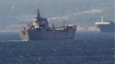 Rus Medyası: Rus Gemileri, Çanakkale Boğazı'ndan Geçti